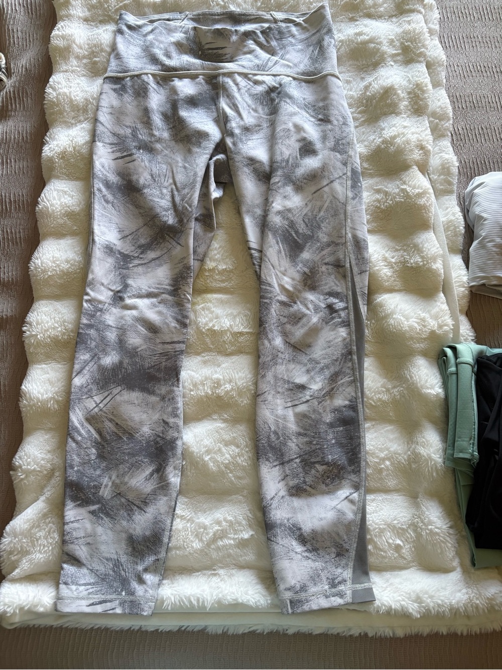 lululemon athletica Gray Marble-Print Leggings